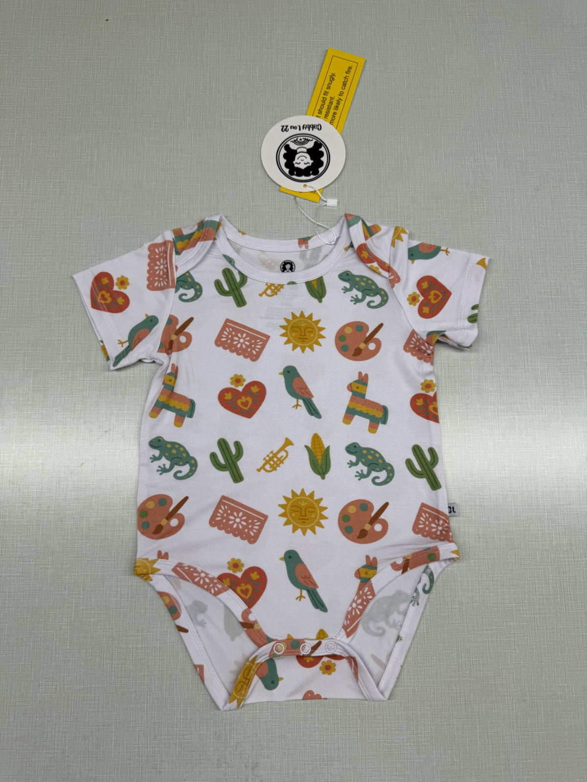 **PRE-SALE** Cariñito Onesie